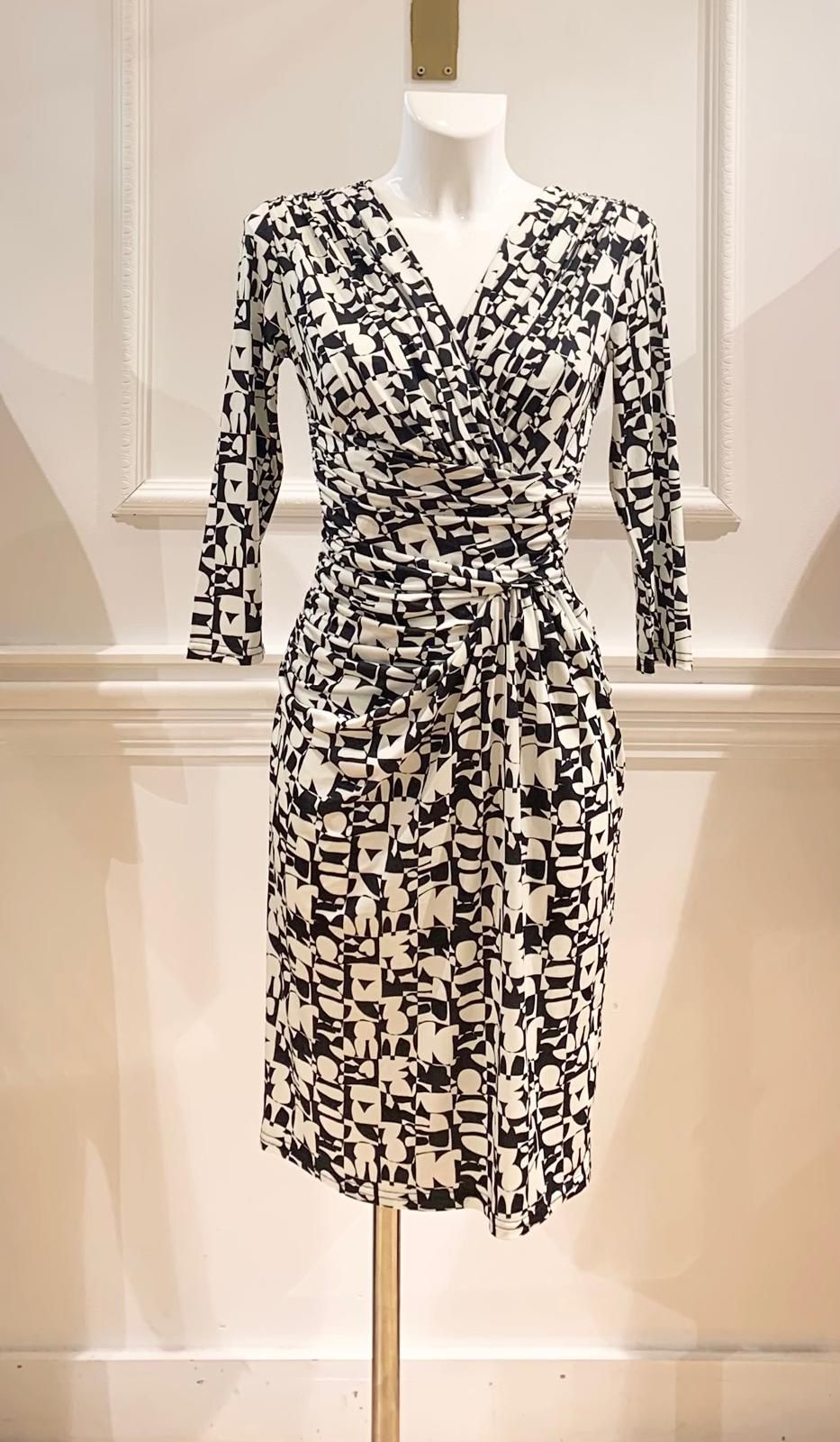 Robe Courte Alabama Blanche & Noire Rétro