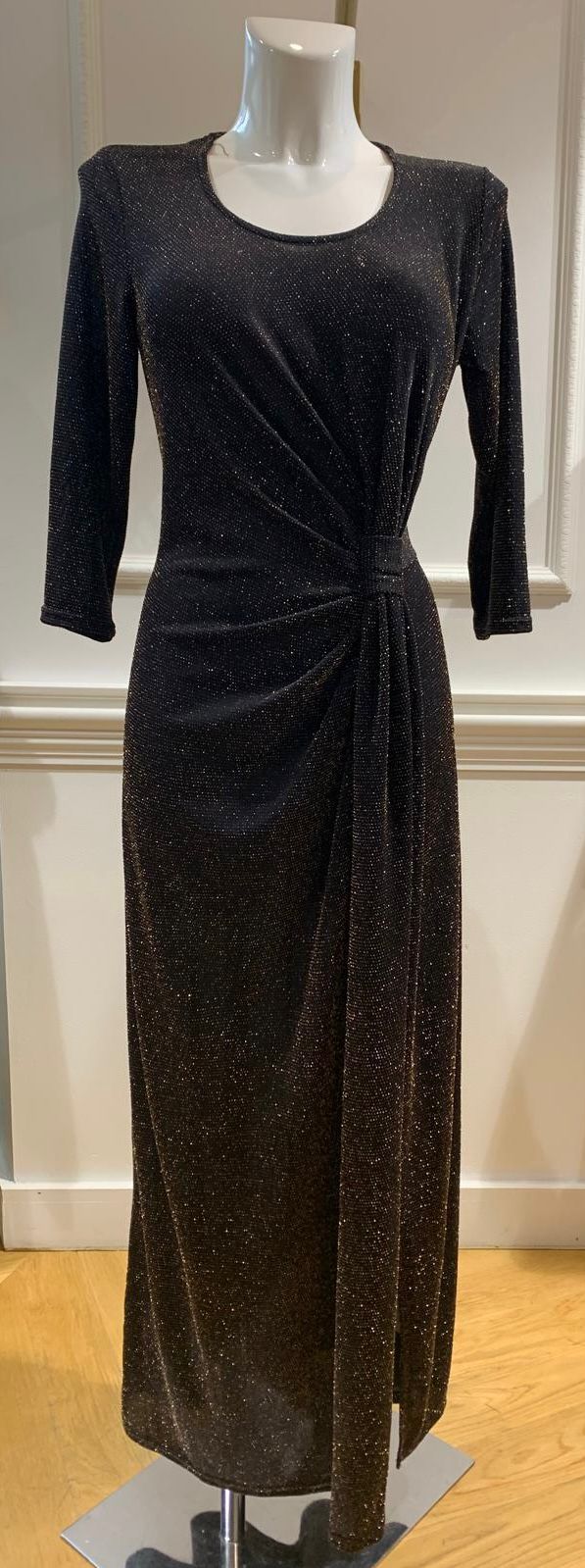 Robe Longue Scarlet Noeud Noir Pailleté Argent