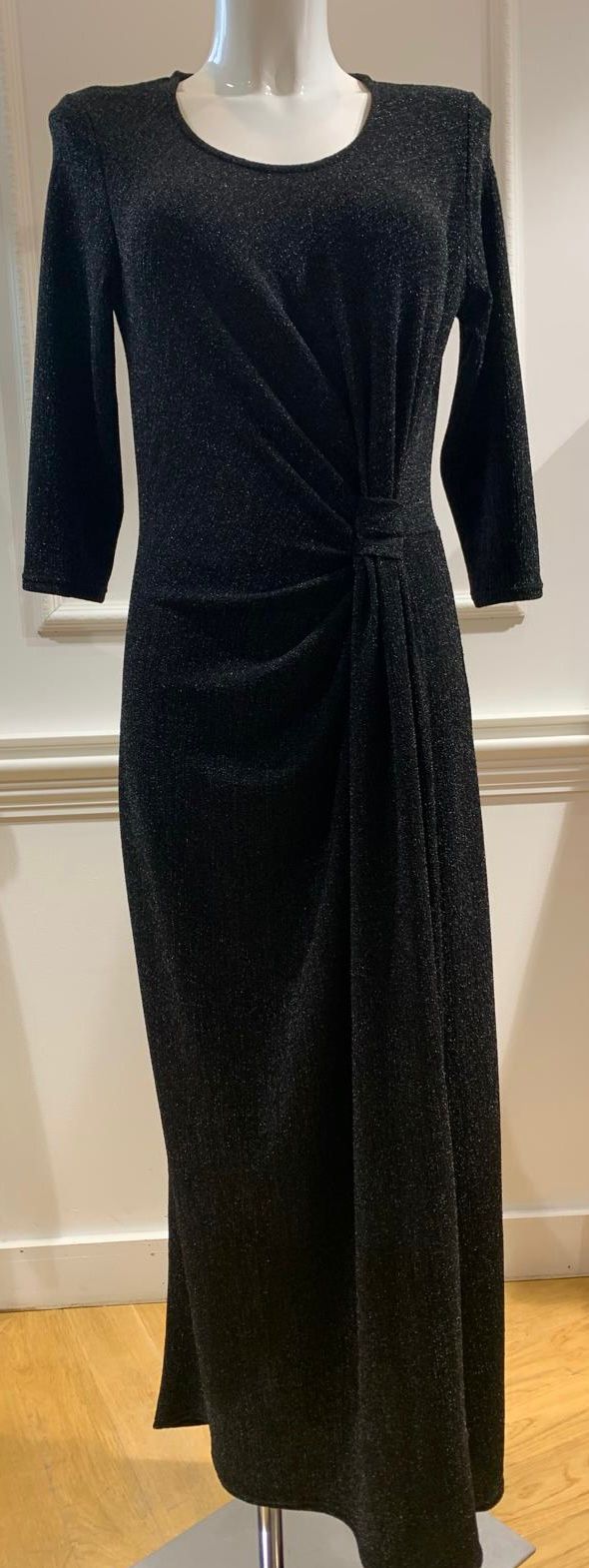 Robe Longue Scarlet Noeud Noir Lurex