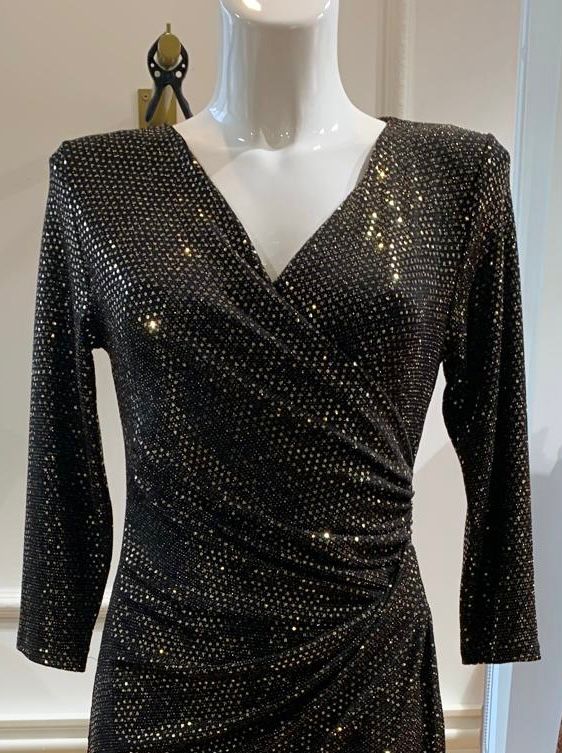 Robe Longue Anael Paillette Dorée