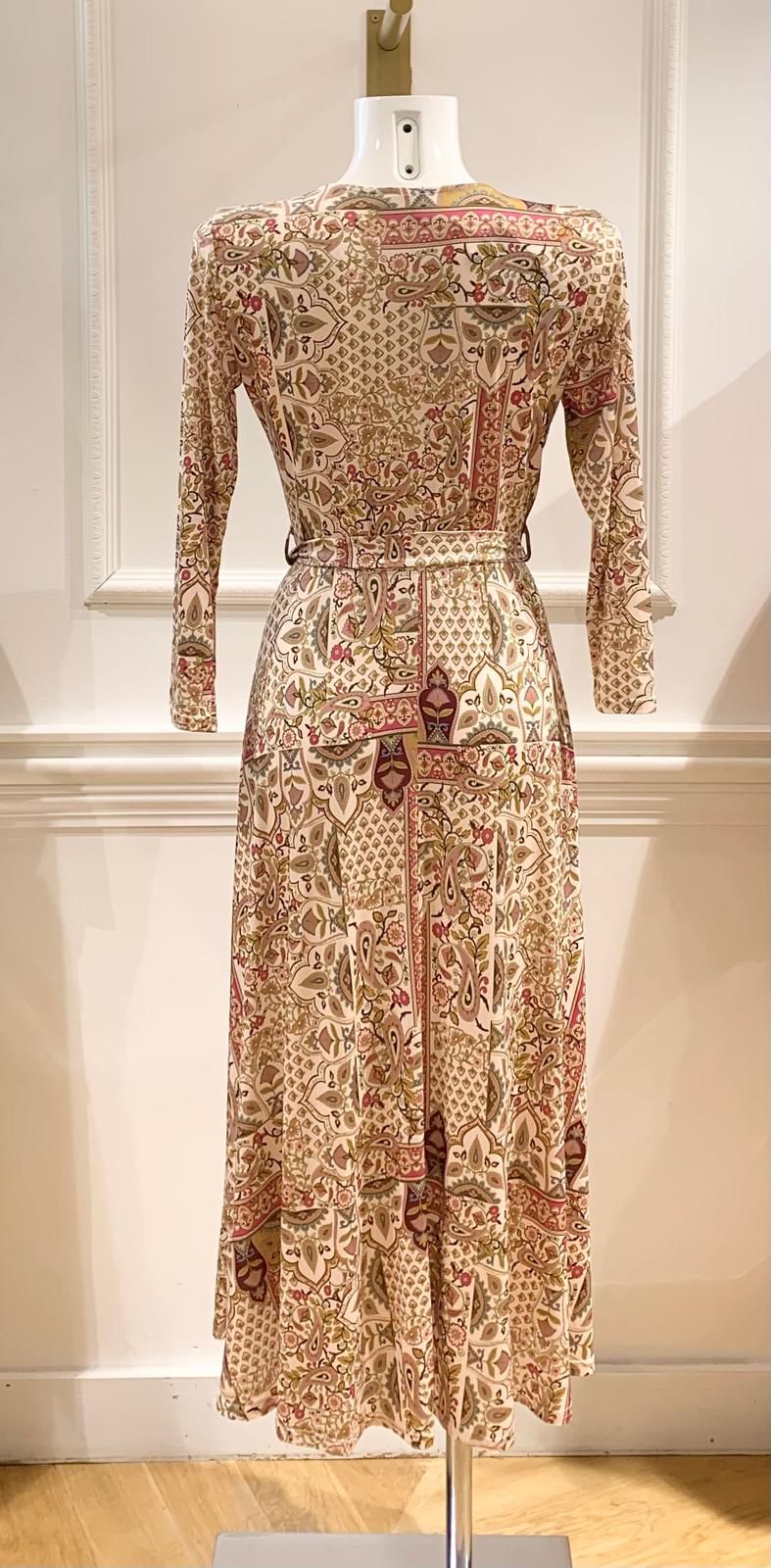 Robe Longue Rosas Beige Imprimé Cachemire Rose