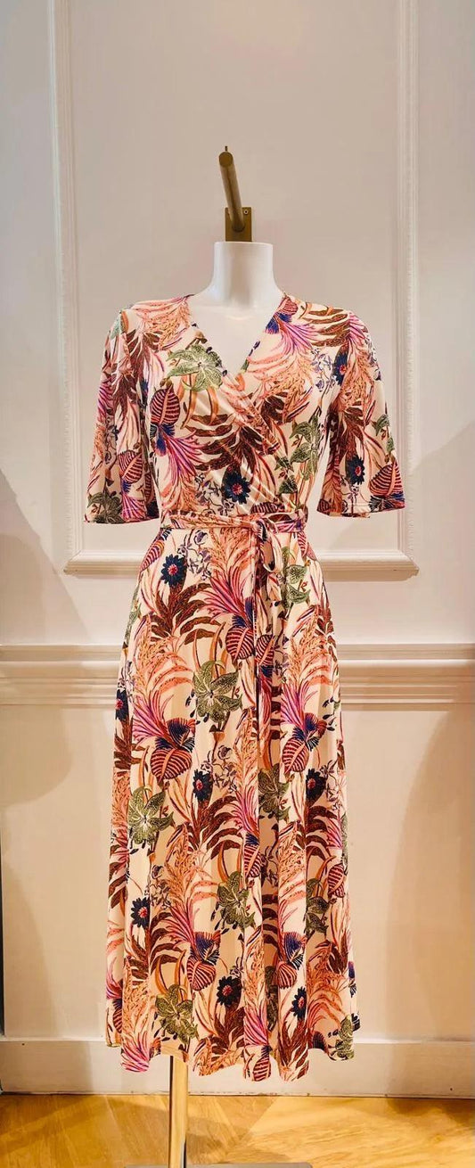 Robe courtney sezane hotsell